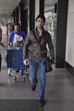 Tusshar Kapoor return from Durban in Mumbai Airport on 8th Sept 2013 (34).JPG