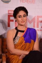 Kareena Kapoor launches the Filmfare September 2013 cover Page in Escobar, Mumbai on 9th Sept 2013 (172).JPG