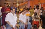 Randhir Kapoor, Rajiv Kapoor at Star Plus Junior Chef integration with RK Ganpati in Mumbai on 9th Sept 2013 (7).JPG