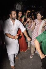 Shilpa Shetty_s Ganesha Visarjan in Mumbai on 10th Sept 2013(197).JPG