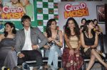 Karishma Tanna, Sonalee Kulkarni,Maryam Zakaria, Vivek Oberoi at Lalitya Munshaw album launch in Mumbai on 11th Sept 2013 (68).JPG