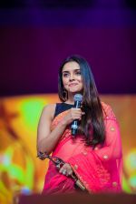 Asin Thottumkal at South Indian International Movie Awards 2013 Next Gen and Music Awards day 1 on 12th Sept 2013 (186).jpg