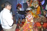 Murli Sharma visit Andheri Cha Raja in Mumbai on 14th Sept 2013 (21).JPG
