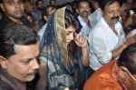 Priyanka Chopra visit Andheri Cha Raja in Mumbai on 14th Sept 2013 (110).JPG