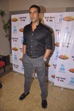 Akshay Kumar on the sets of ZEE DID in Famous, Mumbai on 16th Sept 2013 (3).JPG