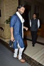 Ranveer Singh snapped in Marriott, Mumbai on 16th Sept 2013 (3).JPG