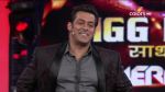 Salman Khan hosts Bigg Boss Season 7 - 1st Episode Stills (9).jpg