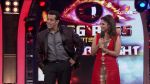 Salman Khan welcomes Tanisha Mukherjee in Bigg Boss Season 7 - 1st Episode Stills (12).jpg