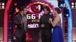 Salman Khan, Shilpa and Apoorva Agnihotri on Bigg Boss Season 7 - 1st Episode Stills (3).jpg