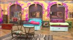 Tanisha Mukherjee enters Bigg Boss House in Season 7 - 1st Episode Stills (23).jpg