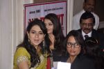 Aishwarya Rai Bachchan, Shaina NC at Giant Awards in Trident, Mumbai on 17th Sept 2013 (8).JPG