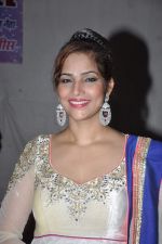 Tanisha Singh at Musical audio release of film My friend Husain at Andheri cha Raja in Mumbai on 20th Sept 2013 (29).JPG