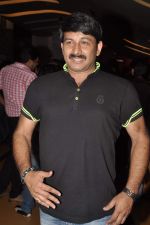 Manoj Tiwari at premiere of Raqt in Cinemax, Mumbai on 26th Sept 2013 (93).JPG
