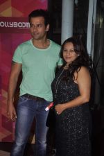 Rohit Roy, Mansi Joshi Roy at the Launch of Bollyboom & Red Carpet in Atria Mall, Mumbai on 27th Sept 2013 (153).JPG