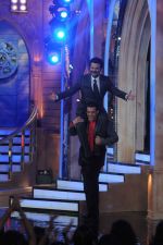 Anil Kapoor on the sets of Bigg boss 7 in Mumbai on 28th Sept 2013 (36).JPG