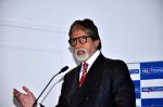 Amitabh Bachchan at Yes Bank Awards event in Mumbai on 1st Oct 2013 (39).jpg