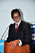 Amitabh Bachchan at Yes Bank Awards event in Mumbai on 1st Oct 2013 (40).jpg