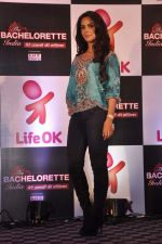 Mallika Sherawat at preview of Life Ok Bachelorette India launch in Trident, Mumbai on 3rd Oct 2013 (69).JPG