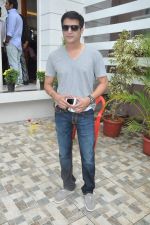 Jimmy Shergill at a real estate project launch in Khapoli, Mumbai on 6th Oct 2013 (36).JPG