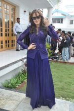 Neha Dhupia at a real estate project launch in Khapoli, Mumbai on 6th Oct 2013 (67).JPG