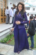 Neha Dhupia at a real estate project launch in Khapoli, Mumbai on 6th Oct 2013 (70).JPG