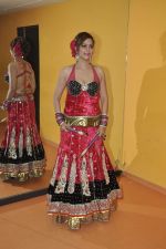Tanisha Singh at Dandia Celebration in Andheri, Mumbai on 6th Oct 2013 in  (166).JPG