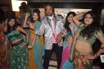 Shakti Kapoor on the sets of Mumbai can_t dance saala in Santacruz, Mumbai on 7th Oct 2013 (14).JPG
