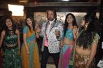 Shakti Kapoor on the sets of Mumbai can_t dance saala in Santacruz, Mumbai on 7th Oct 2013 (17).JPG