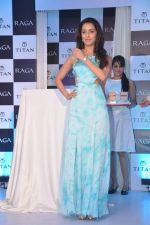 Shraddha Kapoor launches the exquisite Raga Pearls collection of watches in Mumbai on 7th Oct 2013 (6).JPG