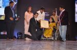 Zayed Khan, Sanjay Khan, Zarine Khan at Dr Batra_s Positive awards in NCPA, Mumbai on 8th Oct 2013 (95).JPG