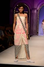 Model walk the ramp for Masaba Gupta_s show at the Day 1 on WIFW 2014 on 9th Oct 2013 (213).JPG