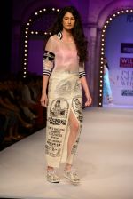 Model walk the ramp for Masaba Gupta_s show at the Day 1 on WIFW 2014 on 9th Oct 2013 (218).JPG