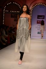 Model walk the ramp for Masaba Gupta_s show at the Day 1 on WIFW 2014 on 9th Oct 2013 (293).JPG
