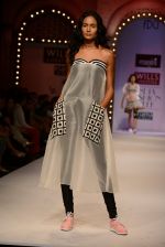 Model walk the ramp for Masaba Gupta_s show at the Day 1 on WIFW 2014 on 9th Oct 2013 (295).JPG