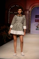 Model walk the ramp for Masaba Gupta_s show at the Day 1 on WIFW 2014 on 9th Oct 2013 (311).JPG