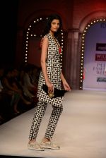 Model walk the ramp for Masaba Gupta_s show at the Day 1 on WIFW 2014 on 9th Oct 2013 (322).JPG