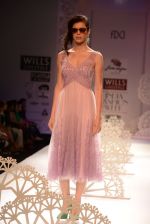 Model walk the ramp for Geisha show at the Day 1 on WIFW 2014 on 9th Oct 2013 (27)_52578a2f6c73f.JPG