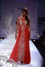 Mugdha Godse walk the ramp for Geisha show at the Day 1 on WIFW 2014 on 9th Oct 2013 (299)_52578dadc6979.JPG