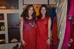Hazel Keech at Shruti Sancheti & Priyadarshini preview in Atosa, Mumbai on 11th oct 2013 (5)_52595fe361b46.JPG