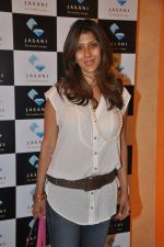 at  dassani jewellery preview in Mumbai on 11th Oct 2013 (43)_525965fe5f931.JPG