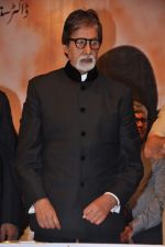 Amitabh Bachchan launches Satya Pal_s book in Rangsharda, Mumbai on 14th Oct 2013 (57)_525cee8e4a0f8.JPG