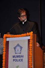 Amitabh Bachchan launches Satya Pal_s book in Rangsharda, Mumbai on 14th Oct 2013 (61)_525ceea21d88c.JPG