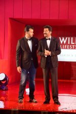 Anil Kapoor walks for Ashish Soni - grand finale at Wills day 5 on WIFW 2014 on 13th Oct 2013 (51)_525cbee78afc2.JPG