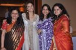Raageshwari Loomba at the launch of art and couture exhibition in Taj President, Mumbai on 14th Oct 2013 (15)_525cf7c6a5d57.JPG