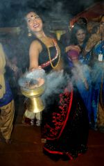 Rituparna Sen Gupta  at Dussera celebration at Andheri Durgautsav,spearheaded by Krishendu Sen in Mumbai on 13th Oct 2013 (4)_525cba2d68e08.JPG
