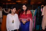 Nisha Jamwal at Nishka Lulla, Debyani & Divya and Kavita Bhartia showcase festive collection at Ogaan in Colaba, Mumbai on 16th Oct 2013 (15)_525ffcf32400e.JPG