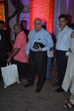 at Narang sangeet in Bandra, Mumbai on 18th Oct 2013 (50)_52620fb3a2c23.JPG