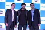 Ranbir Kapoor unveils Philips LED in Trident, BKC, Mumbai on 23rd Oct 2013(35)_5269615c796e4.JPG