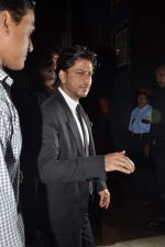 Shahrukh Khan at Rehana Ghai_s birthday bash in Mumbai on 24th Oct 2013 (100)_526bc6c92aadc.JPG