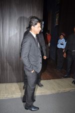 Shahrukh Khan at Rehana Ghai_s birthday bash in Mumbai on 24th Oct 2013 (99)_526bc6c55e595.JPG